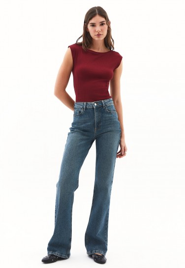 Bordo Pamuklu Bot Yaka Tişört